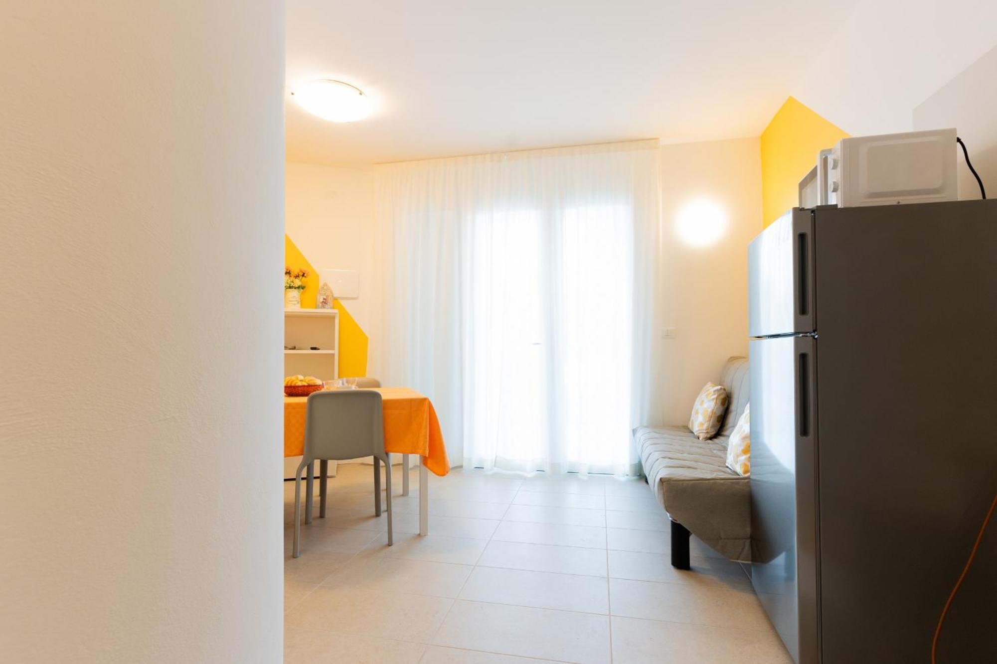 Tivoli Apartment Бибионе Екстериор снимка