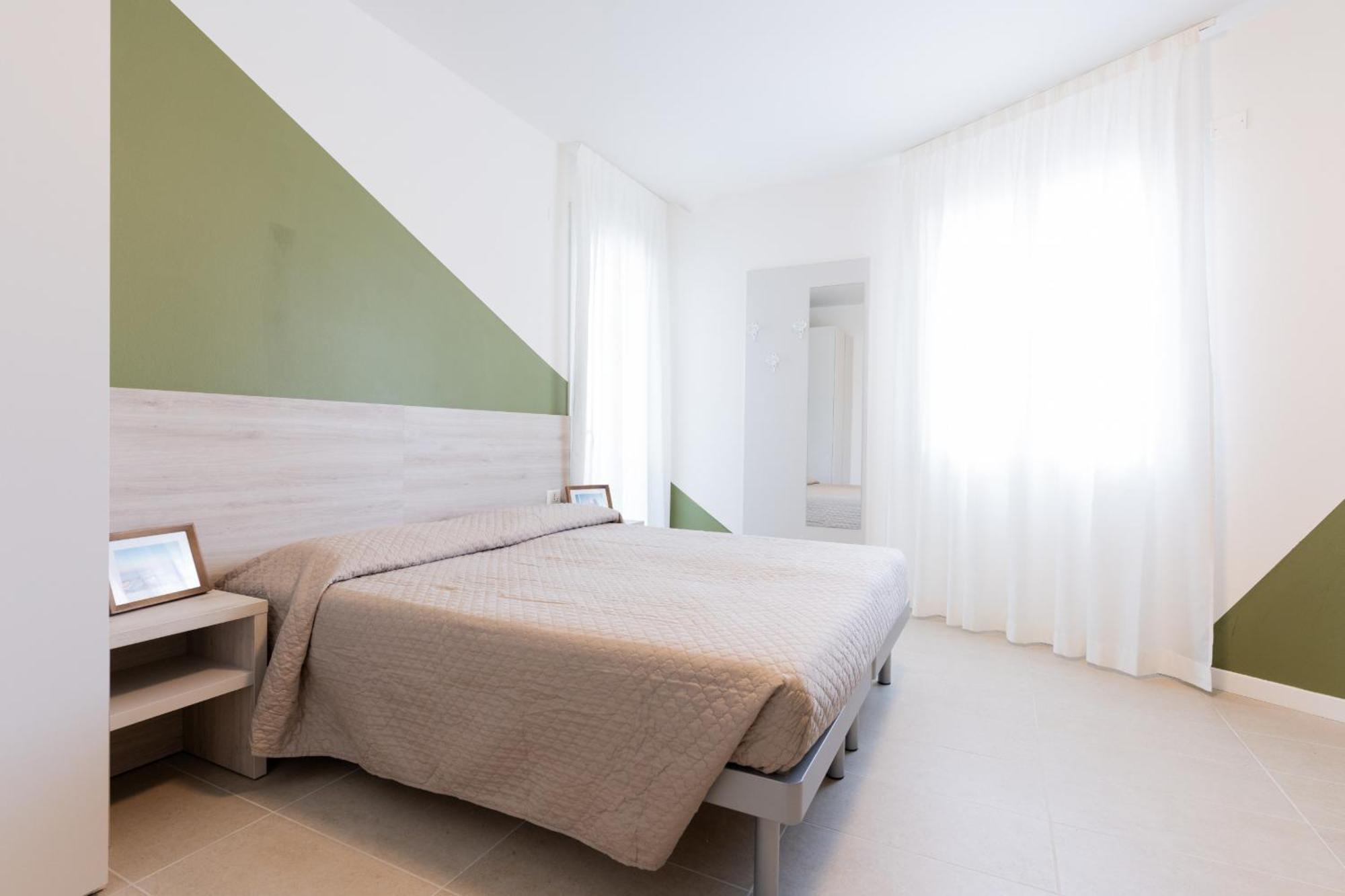 Tivoli Apartment Бибионе Екстериор снимка